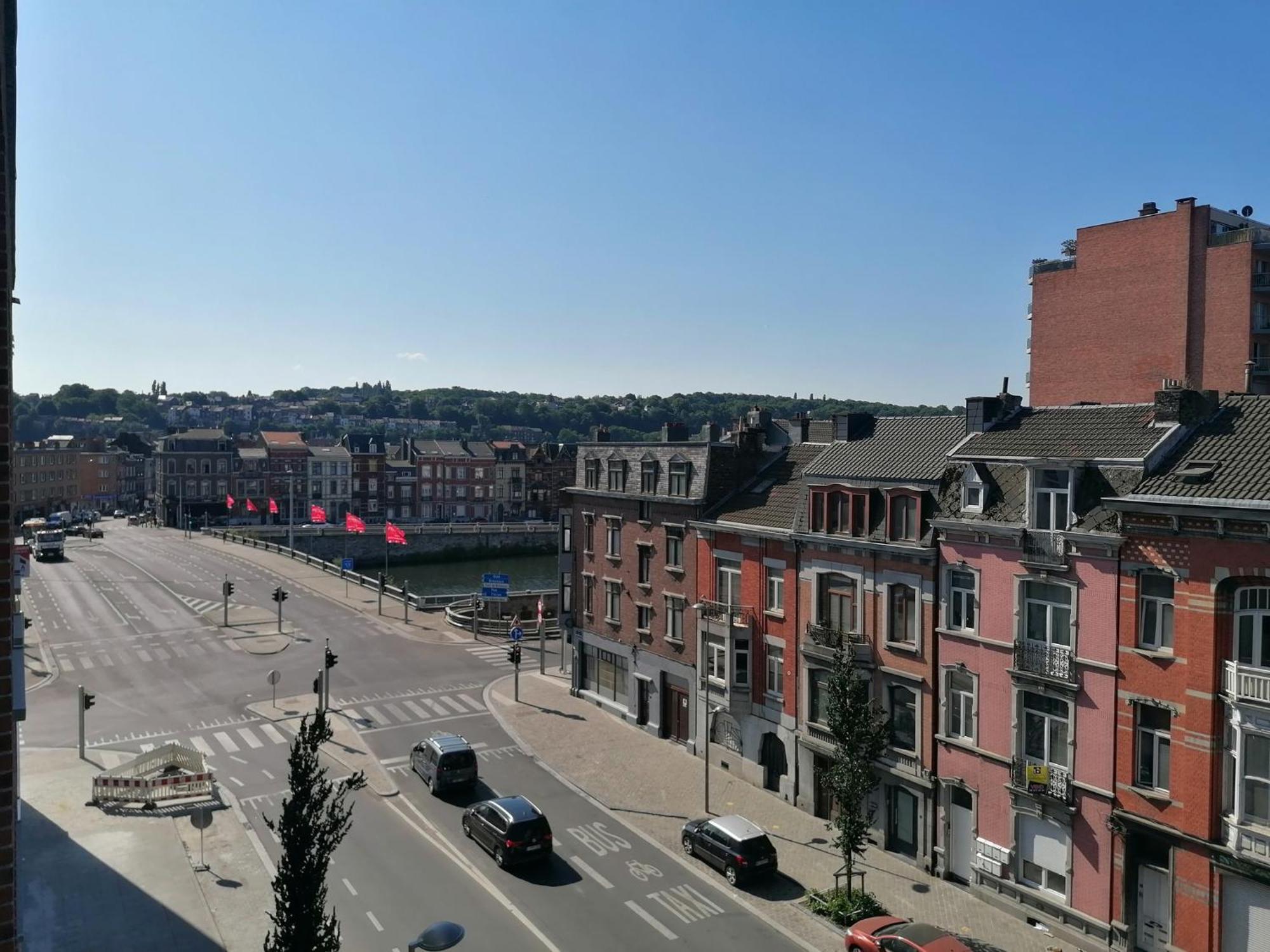Superbe Appartement Neuf Et Moderne A เลียจ ภายนอก รูปภาพ