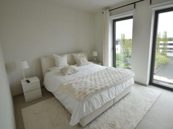 Superbe Appartement Neuf Et Moderne A เลียจ ภายนอก รูปภาพ
